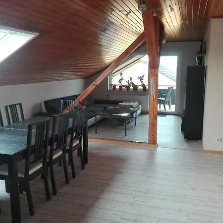 Obere Ferienwohnung Asshoff Zwischen Odenwald, Taubertal Und Bauland Berolzheim Exterior photo