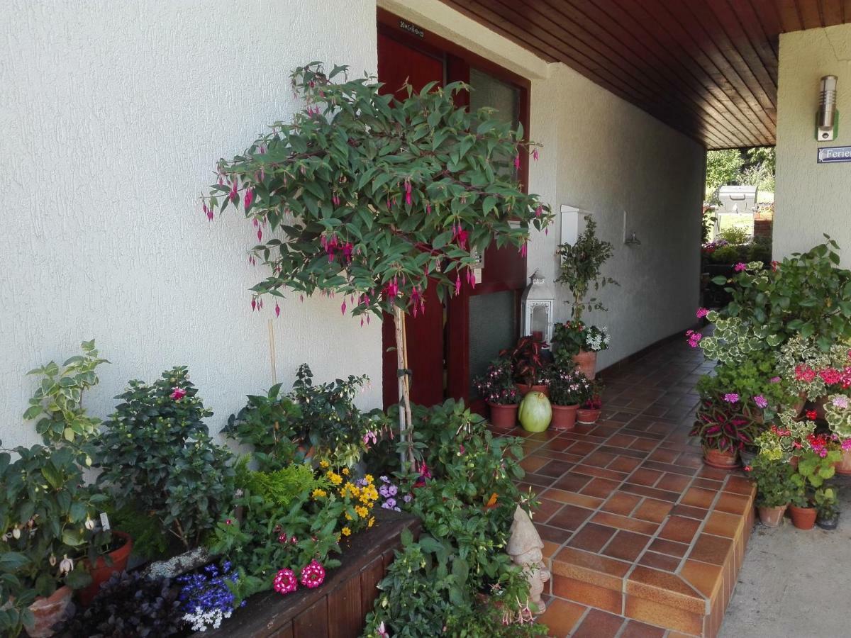 Apartment Obere Asshoff Zwischen Odenwald, Taubertal Und Bauland Berolzheim